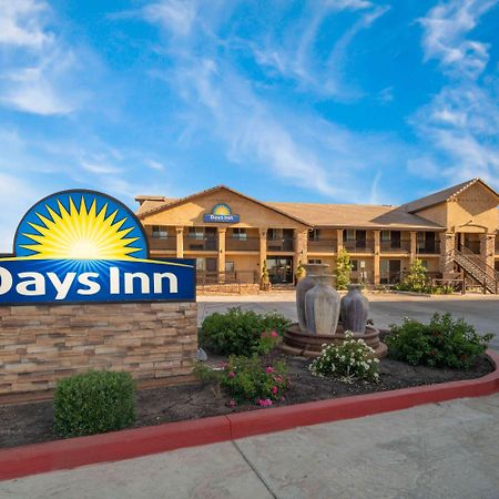 Days Inn By Wyndham Galt - Elk Grove South Esterno foto